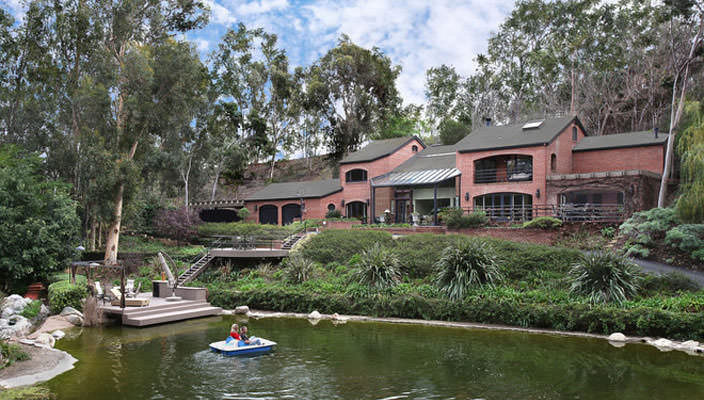 Дом Чака Норриса в Калифорнии продают со скидкой | фото, цена