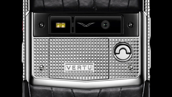 Vertu Clous de Paris