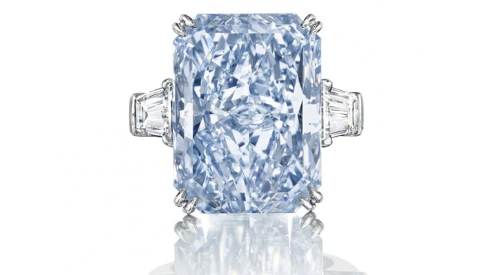 Голубой бриллиант Cullinan Dream продан на торгах Christie's