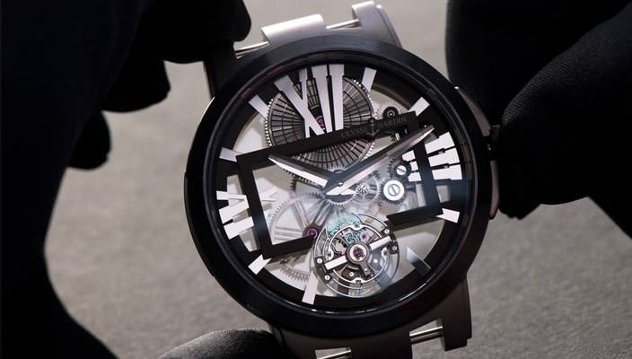 Часы-скелетоны Ulysse Nardin Executive Skeleton Tourbillon