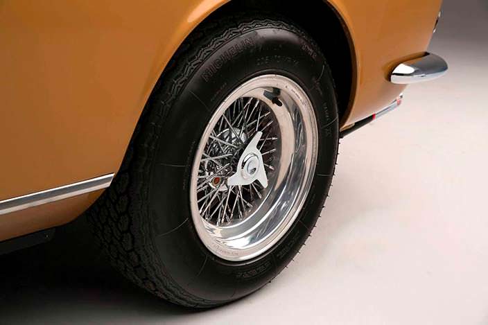 Фото | Оригинальные колеса Феррари 1960-х