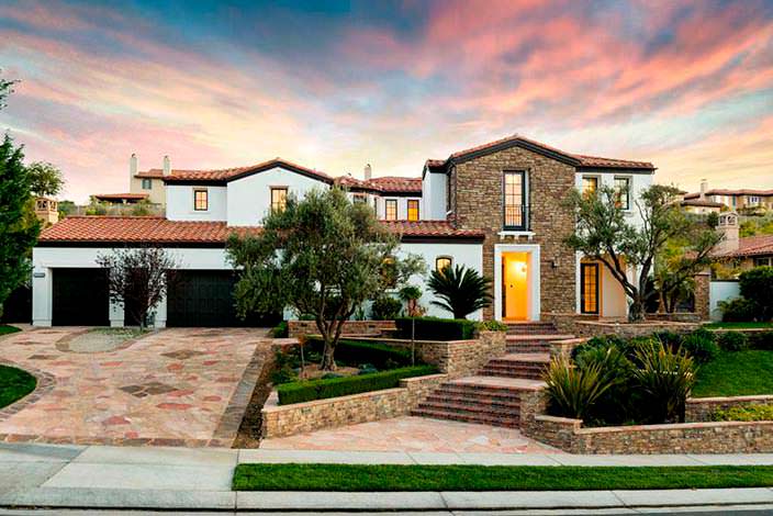 Фото | Дом Кайли Дженнер в долине Сан-Фернандо, Калифорния