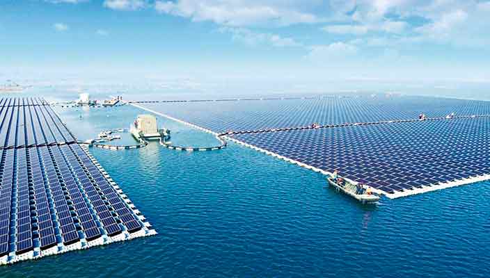 Запущена крупнейшая плавающая солнечная электростанция в мире
