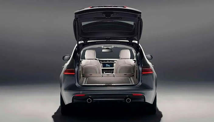 Конфигурации багажника Jaguar XF Sportbrake 2018 года