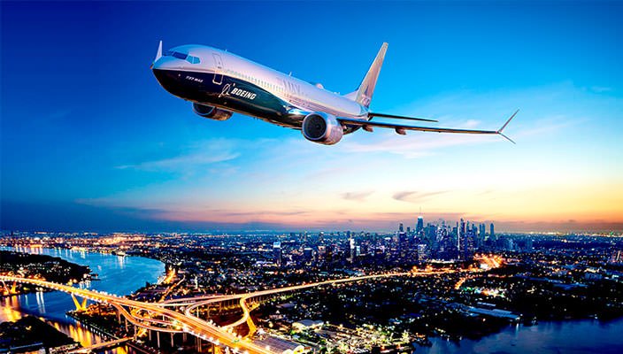 Новый самолет Boeing 737 MAX 10 покажут на Парижском авиашоу