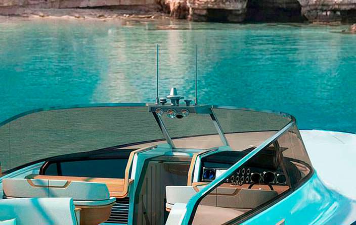 Кокпит яхты Rolls-Royce Aeroboat S6