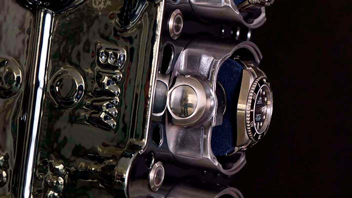 Часы в местах цилиндров двигателя BMW M52