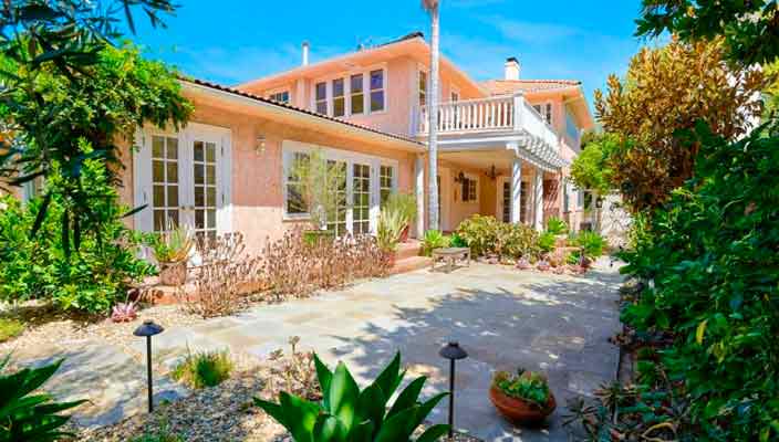 Альфред Молина продает дом в Западном Голливуде | фото, цена
