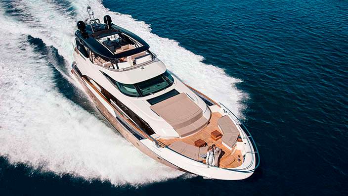 Mia: новая яхта Monte Carlo Yachts длиной 29,26-метра
