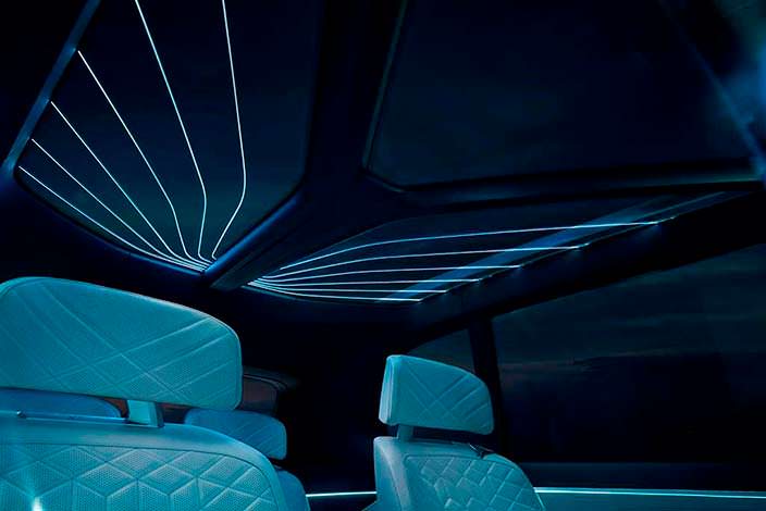 Панорамная крыша BMW X7 iPerformance Concept