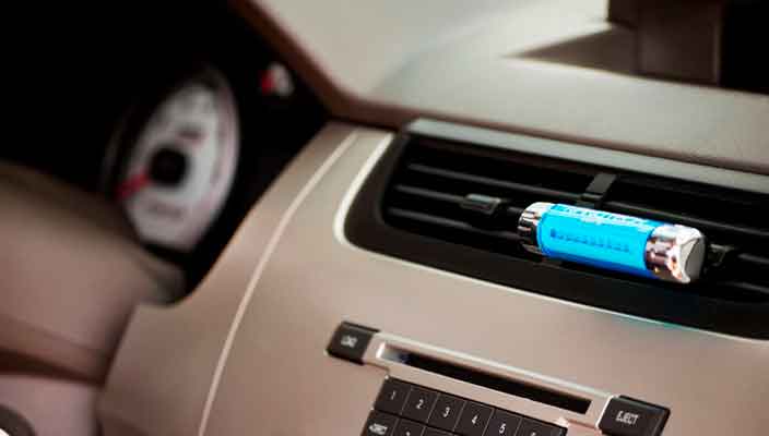 Как выбрать освежитель воздуха в машину