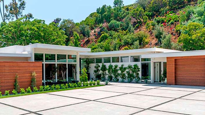 Новый дом Синди Кроуфорд в Беверли-Хиллз 90210