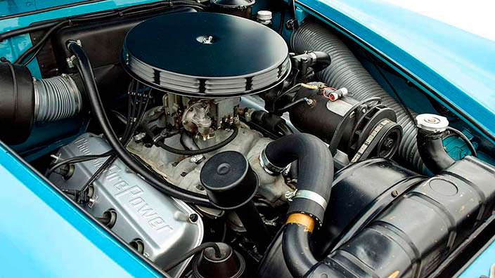 Двигатель 331 FirePower Hemi V8 мощностью 180 л.с.