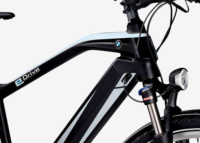 Рама велосипеда с электродвигателем и батареей BMW E-Bicycle