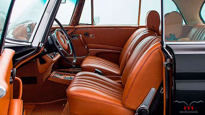 Салон Mercedes-Benz W111 M-Coupe 1960-х годов