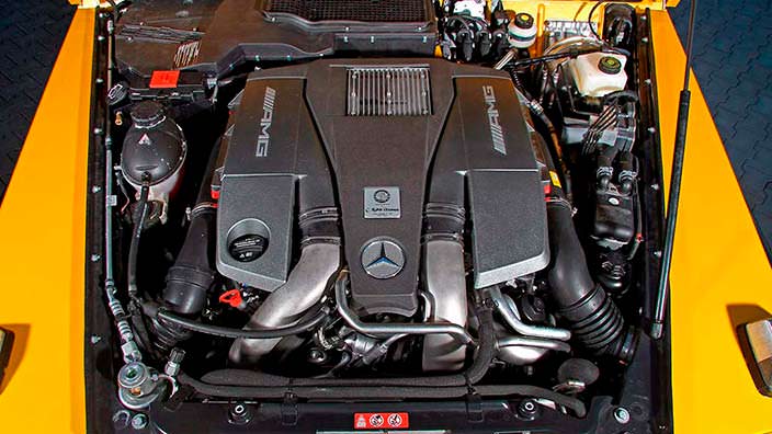 5,5-литровый битурбо двигатель V8 в Mercedes-AMG G63