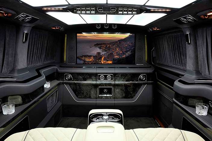 Салон с телевизором Mercedes-Benz V-Class. Тюнинг TopCar