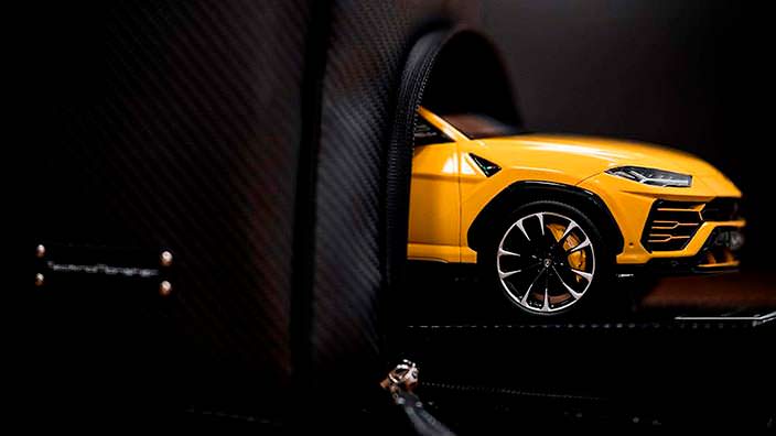 Дорожная сумка с отсеком для модели Lamborghini Urus
