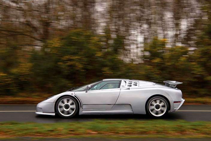 Единственный Bugatti EB110 SS Prototype 1993 года