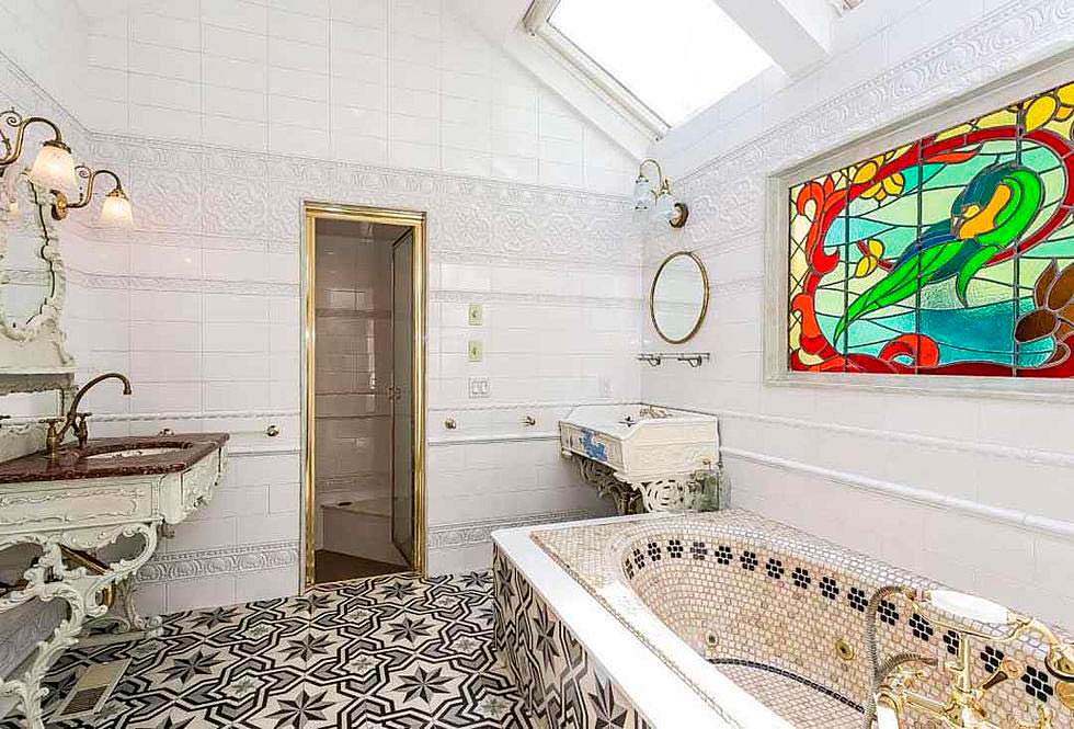 Ванная комната с французской мозаикой
