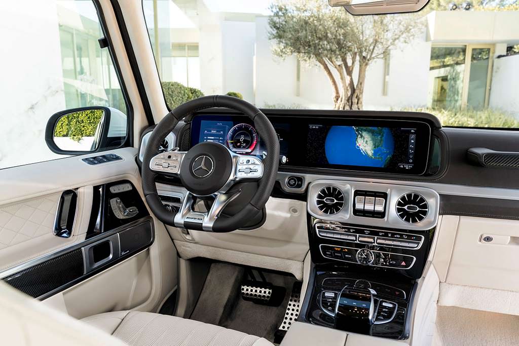 Новый 2019 Mercedes-AMG G63 внутри
