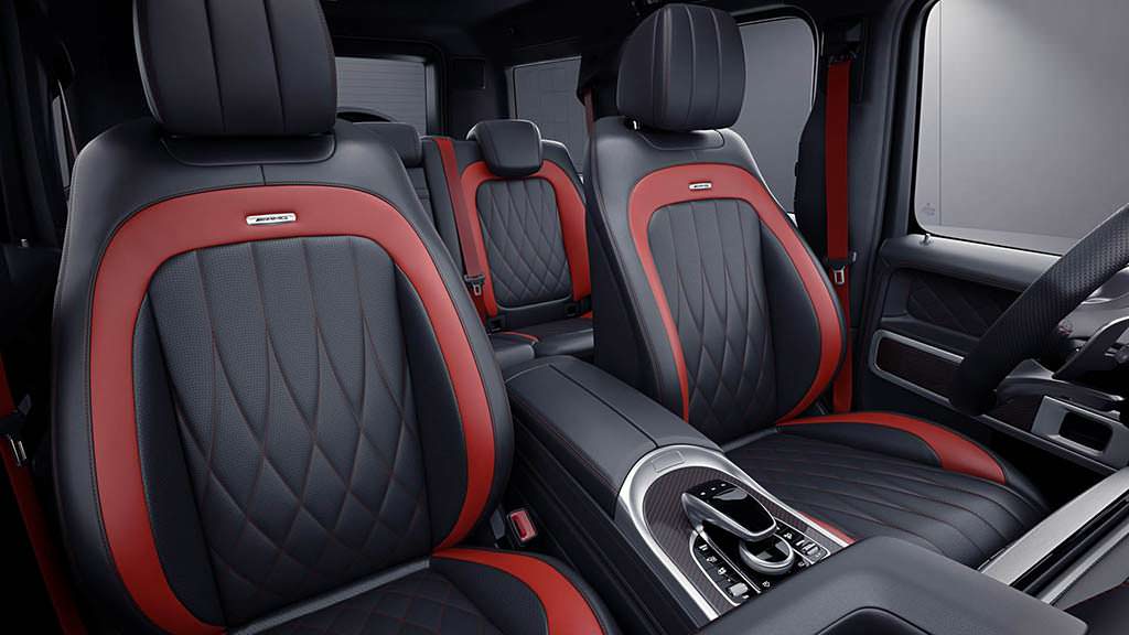 Черный салон с красными акцентами Mercedes-AMG G63 Edition 1