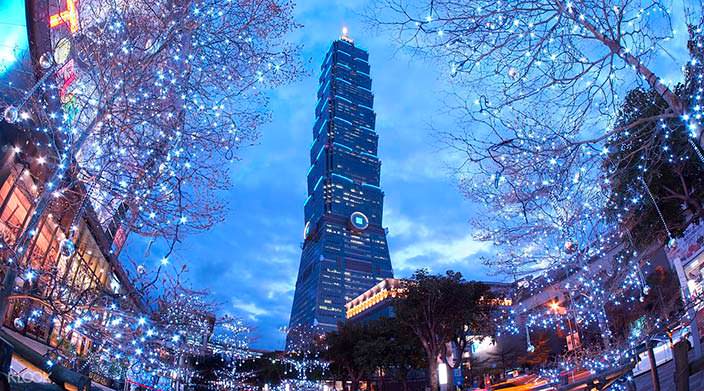 Небоскреб Taipei 101. Цена $1,8 млрд