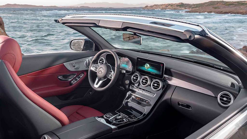 Фото салона Mercedes-Benz C-Class Cabriolet