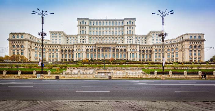 Дворец Парламента Бухареста. Цена $3 млрд