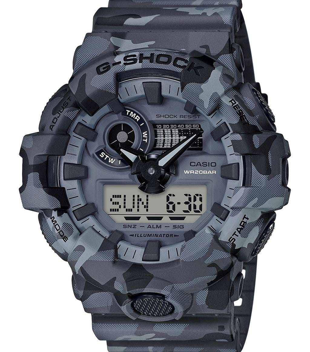Камуфляжные часы Casio G-Shock GA700CM-8A. Цвет серый стелс