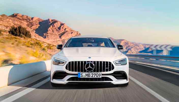 Mercedes-AMG GT 4-Door Coupe - сильный конкурент Panamera