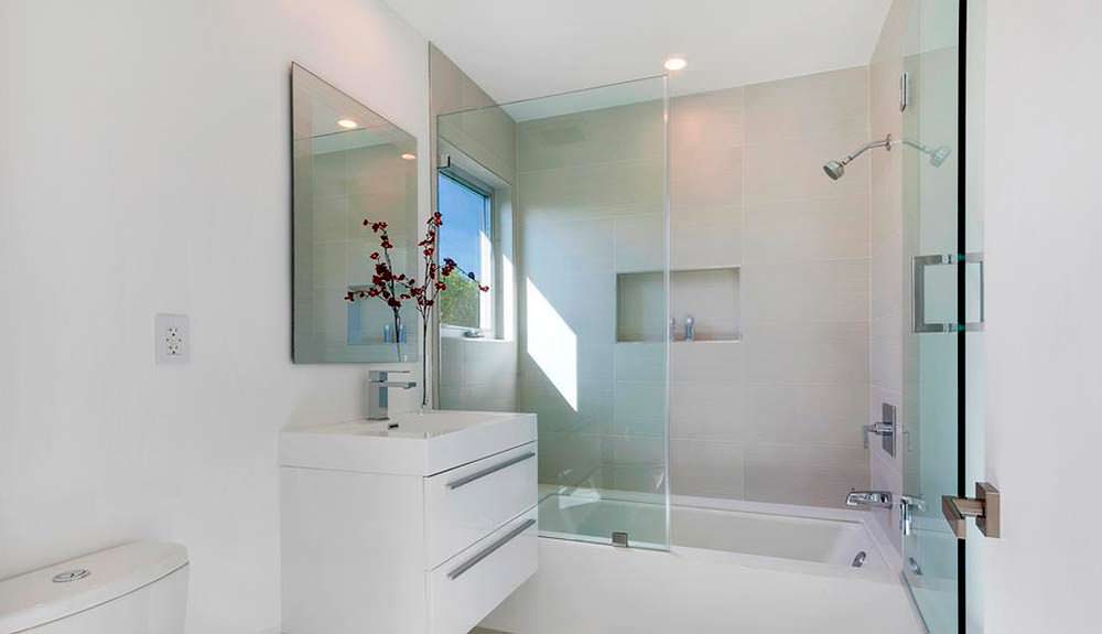 Дизайн ванной комнаты в стиле модерн