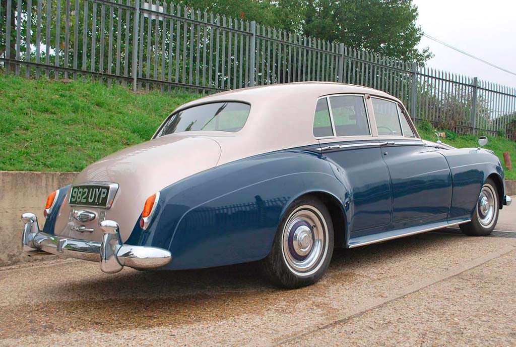 Rolls-Royce Silver Cloud II - автомобиль принца Таиланда