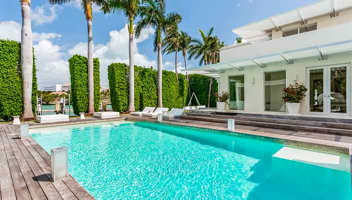 Певица Шакира продает дом в Майами-Бич | фото и цена