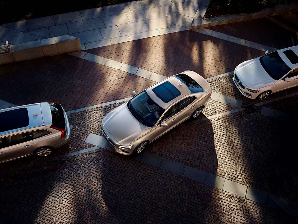 Автопилот парковки Volvo S60