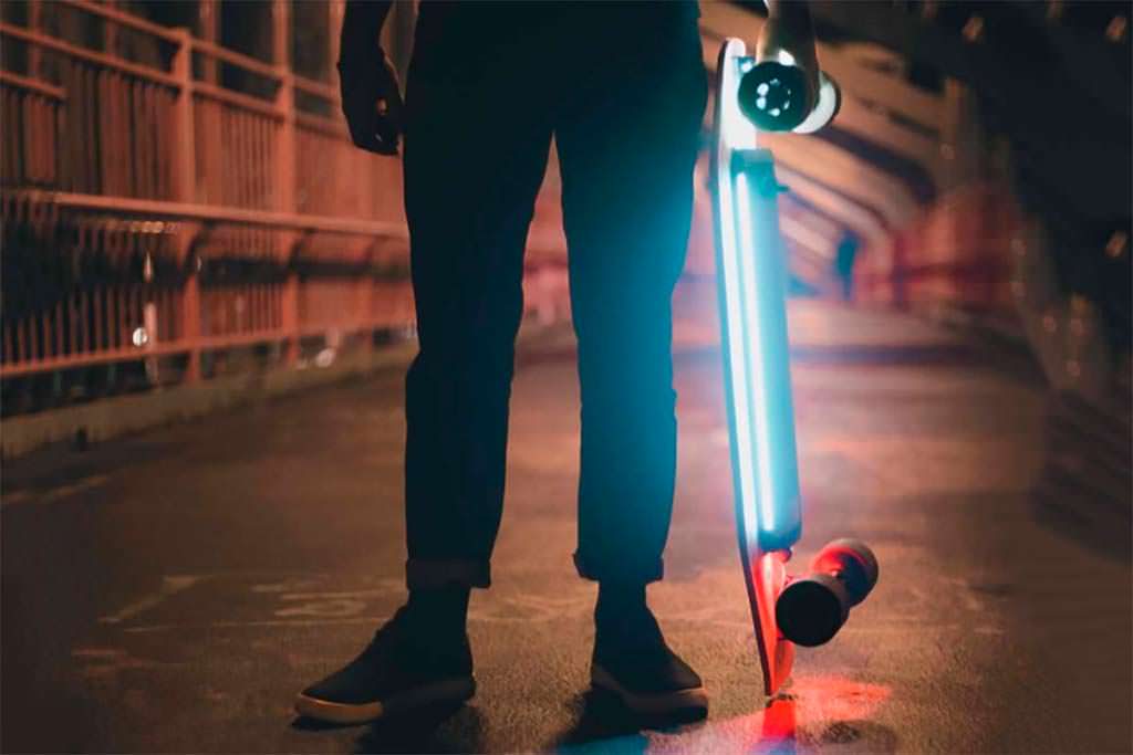 Умный электро-скейтборд от Xiaomi