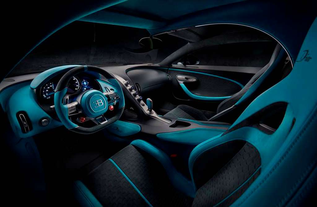 Фото салона Bugatti Divo