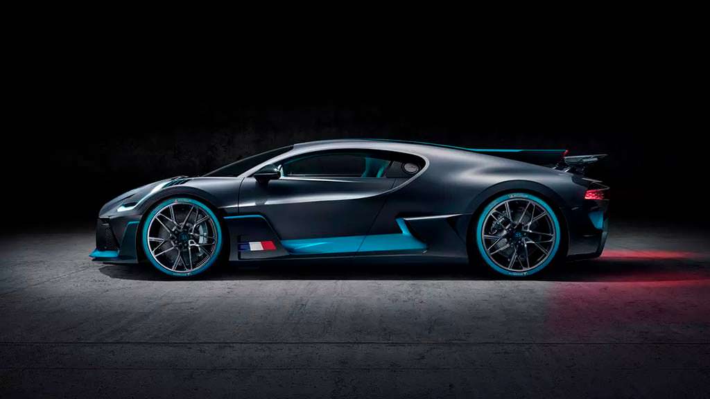 Экзотическая Bugatti Divo. Выпустят 40 экземпляров