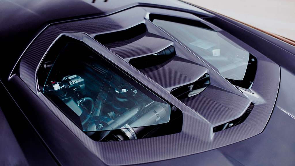 Крышка двигателя Lamborghini Centenario