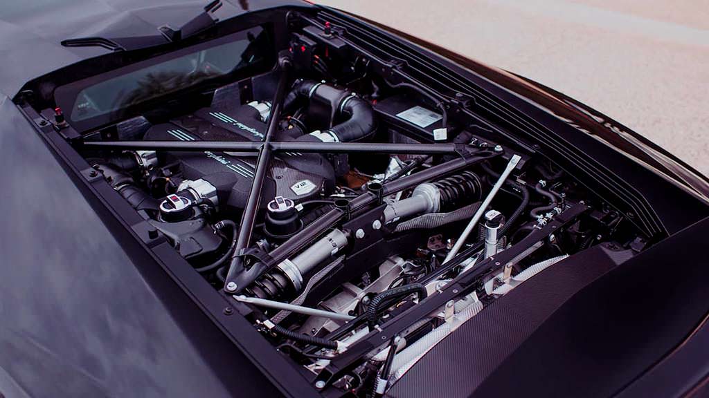 Двигатель Lamborghini Centenario 6,5-литра V12