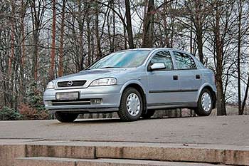 Популярный автомобиль Opel Astra G