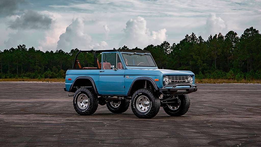 Классический внедорожник Ford Bronco 1973 года выпуска