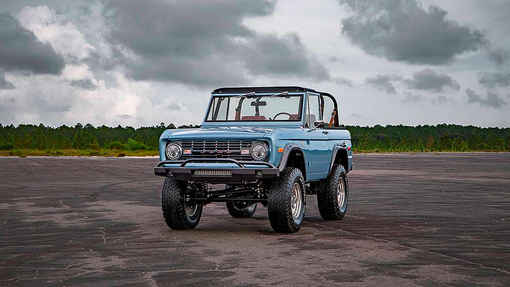 Классический внедорожник Ford Bronco 1973 года. Реставрация