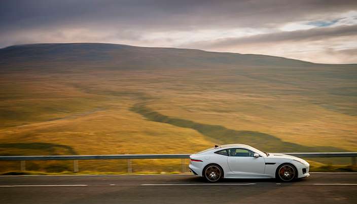 Спецверсия Jaguar F-Type Checkered Flag Edition