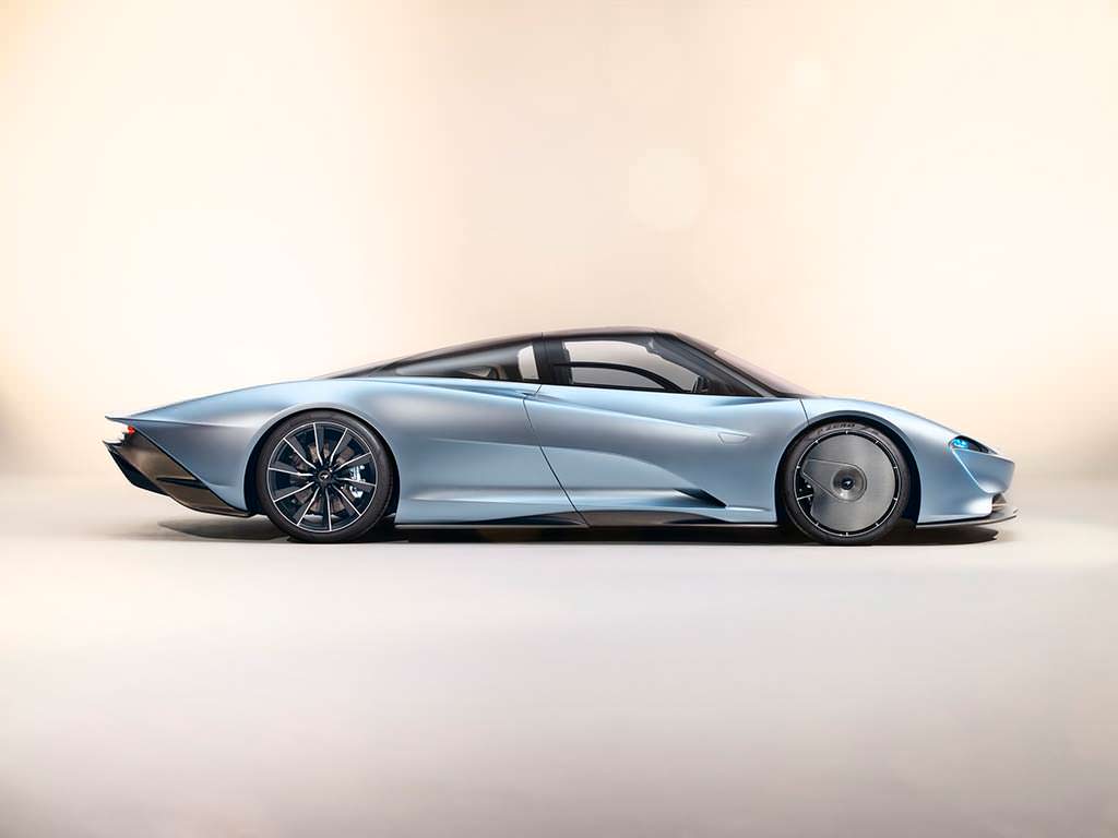McLaren Speedtail: разгон до 300 км/ч за 12,8-секунды