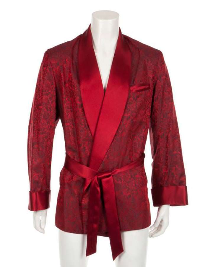 Красный пиджак Хью Хефнера. Цена $5 000