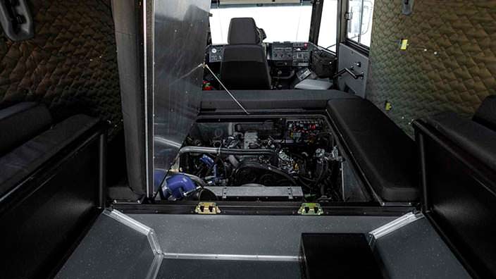 Двигатель Hyundai D4BH с доступом из салона КРЕЧЕТ Z 210-91
