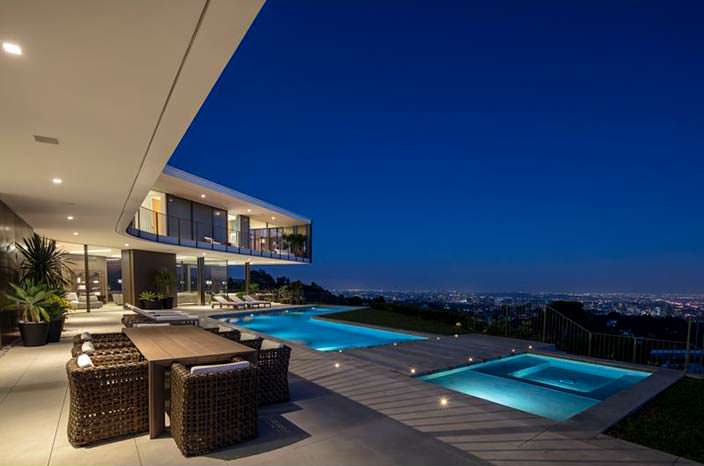 Дом с видом на Лос-Анджелес