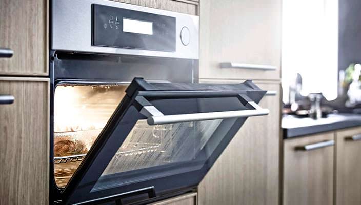 Встроенный духовой шкаф: как не ошибиться при выборе