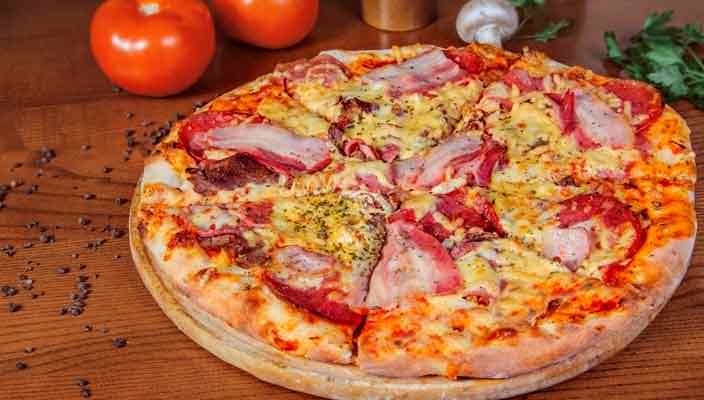 Заказ пиццы на дом - услуга с многолетней традицией